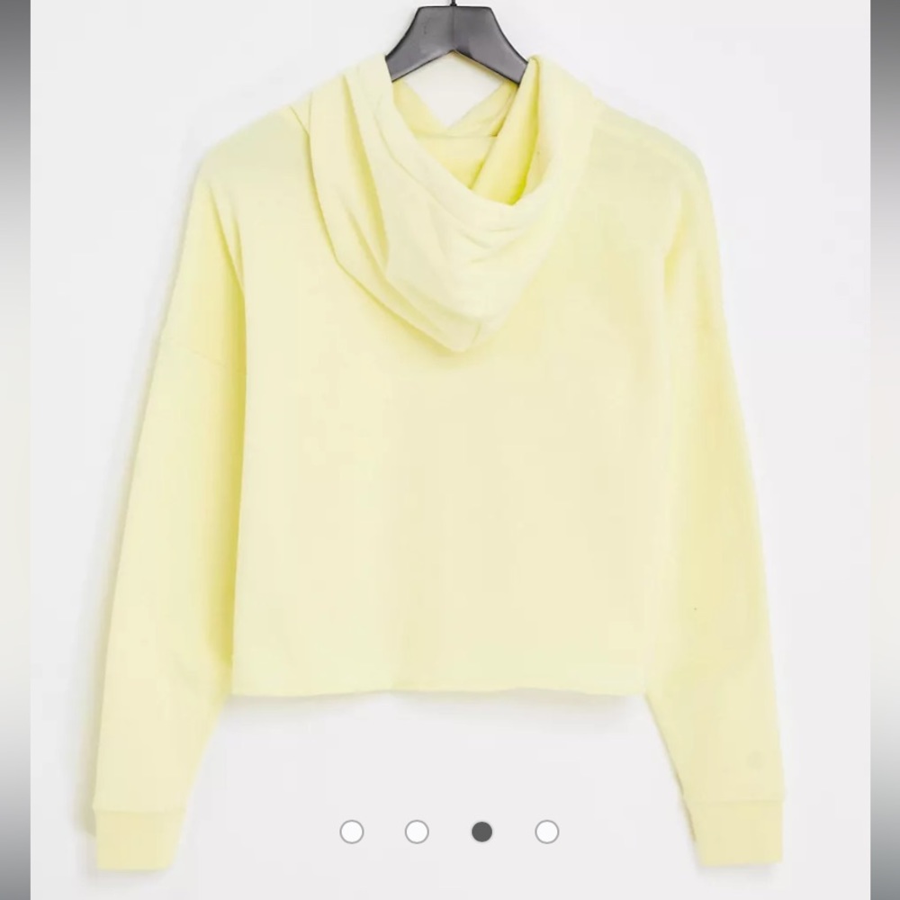 Calvin Klein Jeans monogram logo raw hem cropped hoodie in lemon - Picture 2 of 4